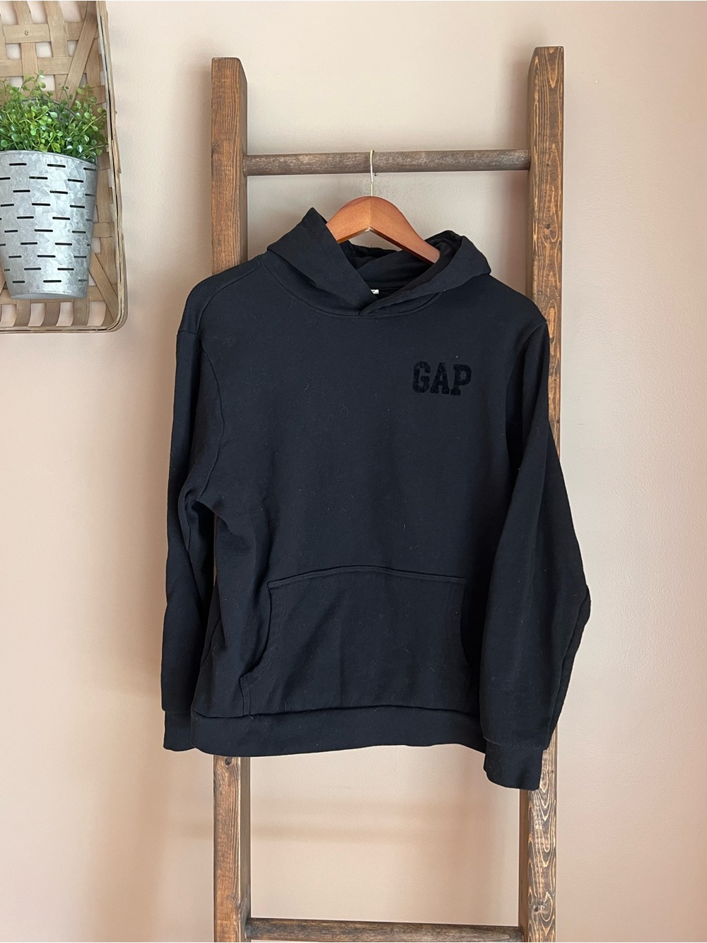 GAP Black Hoodie